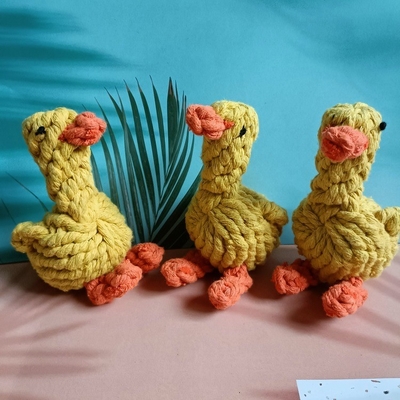 Little Duck Cotton Rop Dog Toy Cute Bite Resistant For Molars Boring Knitting