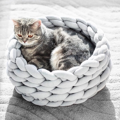 Coarse Wool Hand Woven Pet Cat Nest Machine Washable DIY Arm Rough Cloth Puppy Bed