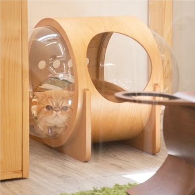 Outdoor Semi Enclosed Space UFO Cat Bed Acrylic Glass Capsule Bedding