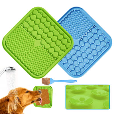 Dishwasher Safe Silicone Dog Licking Pad With Suction Cups