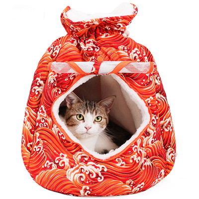Warm Cat Litter Cat Sleeping Bed With Shoulder Strap 580g