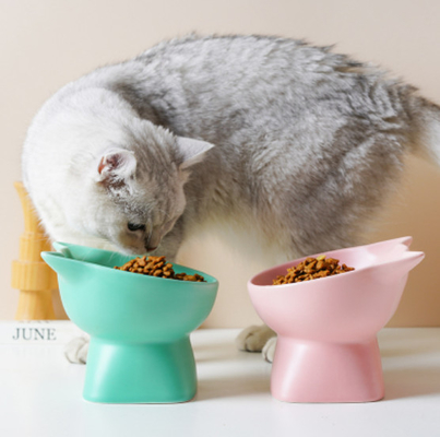 Ceramic Raised Pet Food Bowl For Flat Faced Cats